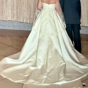 Strapless Weeding Dress